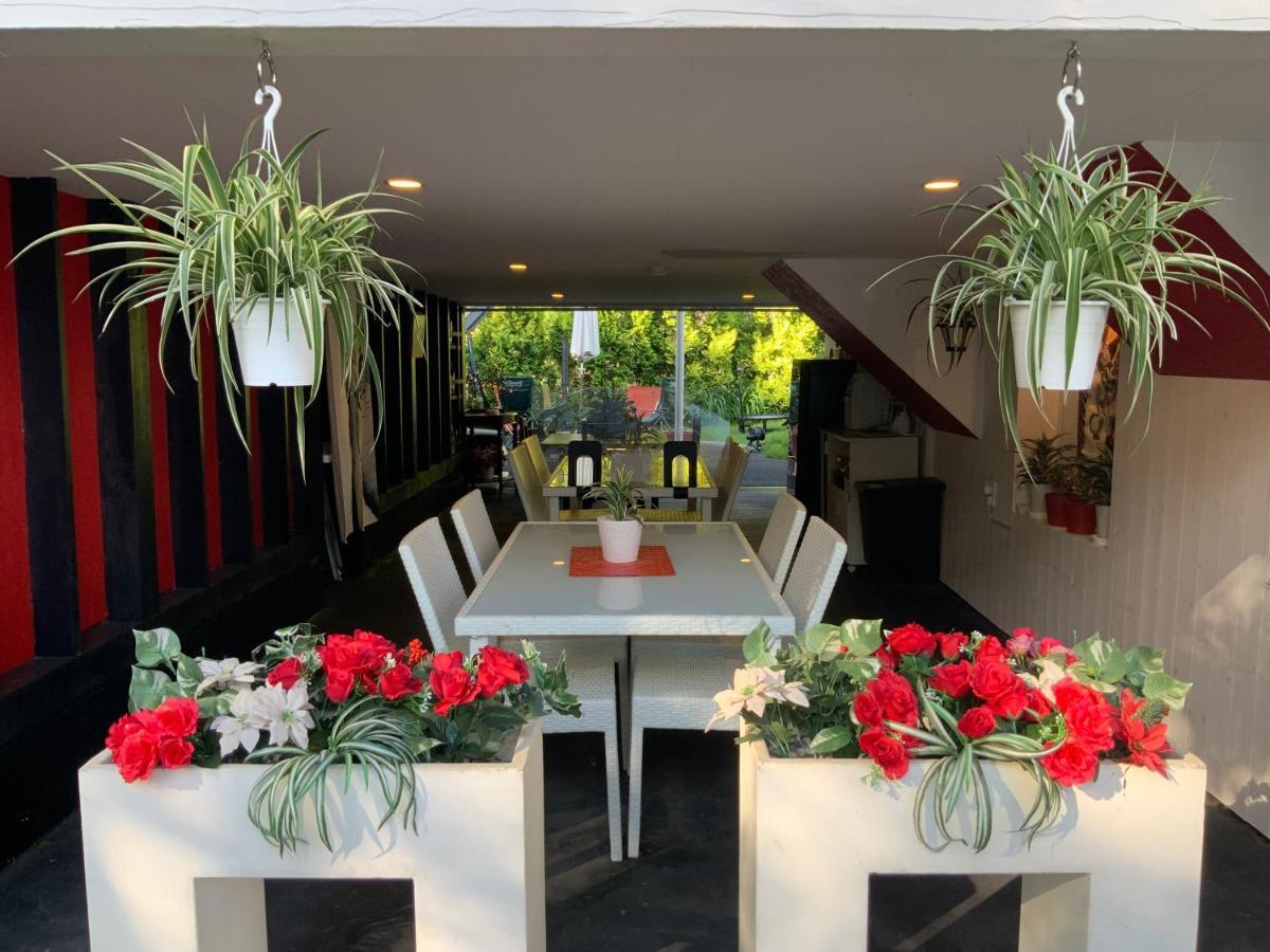 Kakureyado Fujikawaguchiko Bed & Breakfast Ngoại thất bức ảnh
